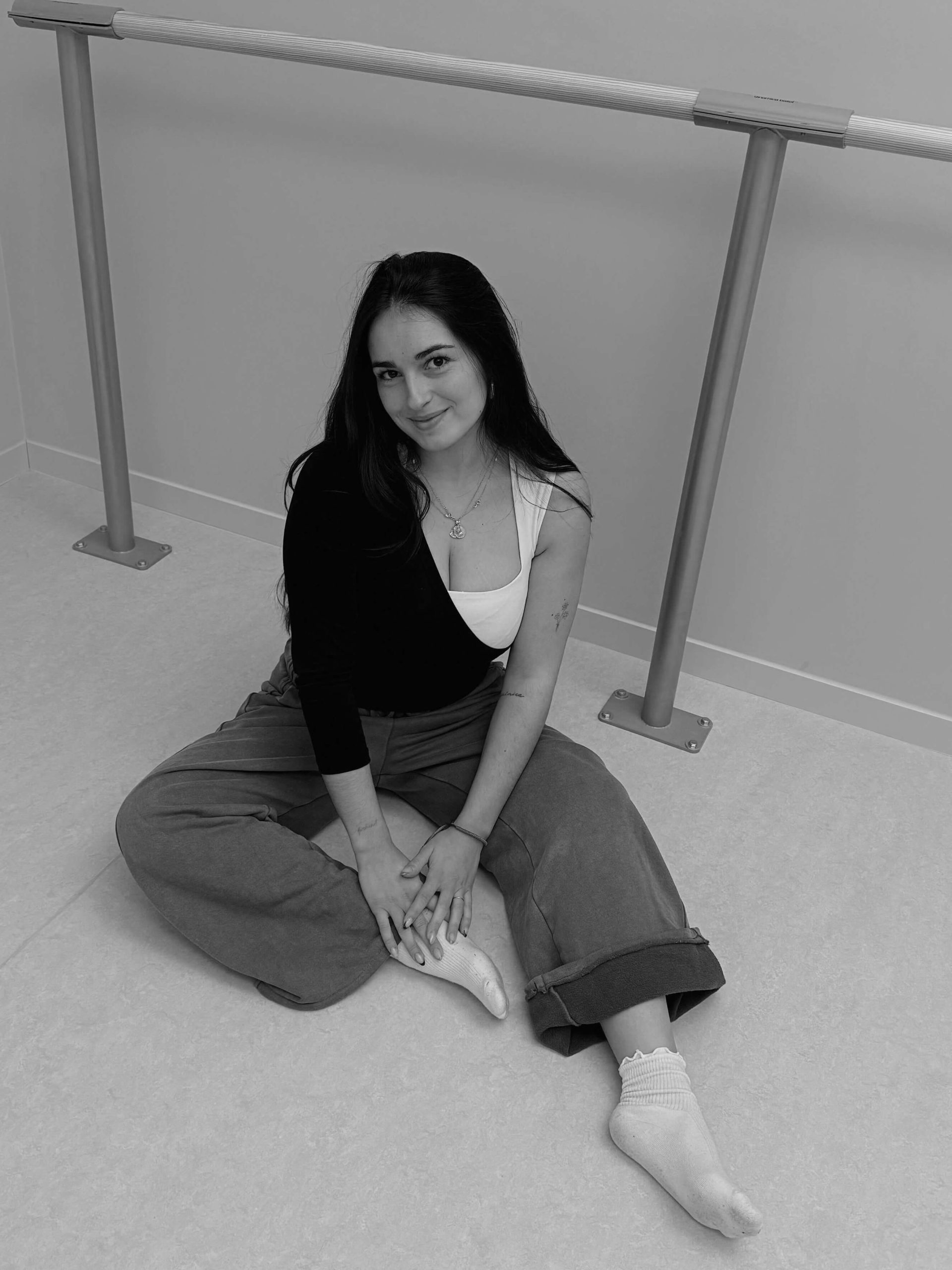 Claudia Soto - Profesora de Barre