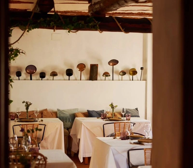Comedor de Vilasira preparado para el retiro